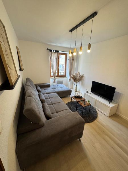 A la foto es mostra l'objecte Jolie T2, 55 m, centre ville soultz situat a la ciutat de Wuenheim.