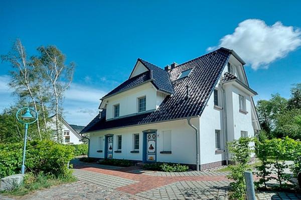 Nella foto è visibile l'oggetto Strandglück FH 1 situato nella città di Zingst.