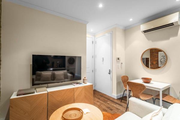 Modern and Charming 3BR 1BA Steps from Central Park, Nueva York