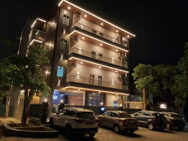 Emerald Suites - Dadri