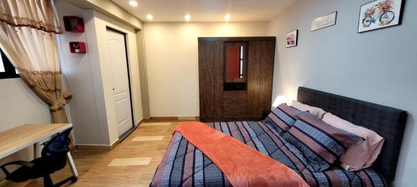 På billedet ses objektet Acogedor Minidepartamento beliggende i byen Cajamarca.