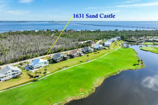 Breathtaking Golf Front Villa On Sanibel Island - Includes Tennis Membership - 18th Fairway - Sanibel, FL