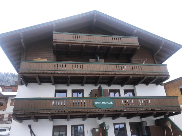 Foto 8: Ski in out! Gemütliche Dachgeschosswohnung