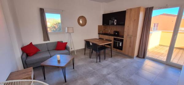 Résidence Hôtelière Les Hameaux De Saint Cyprien Appartement 35 M2 1 Chambre - Lecci