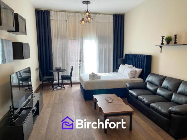 Na fotografii je vidět objekt Birchfort - High Quality Spacious Studio nacházející se ve městě Dubaj.