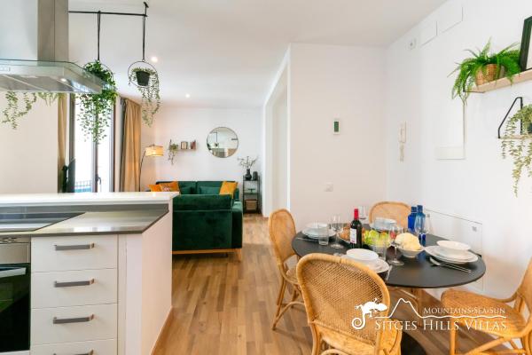 Zdjęcie 3: Apt Chic in Heart of Vilanova with AC