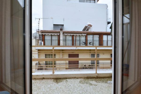 Φωτογραφία 6: Studio in the heart of Athens, next to Metro &...