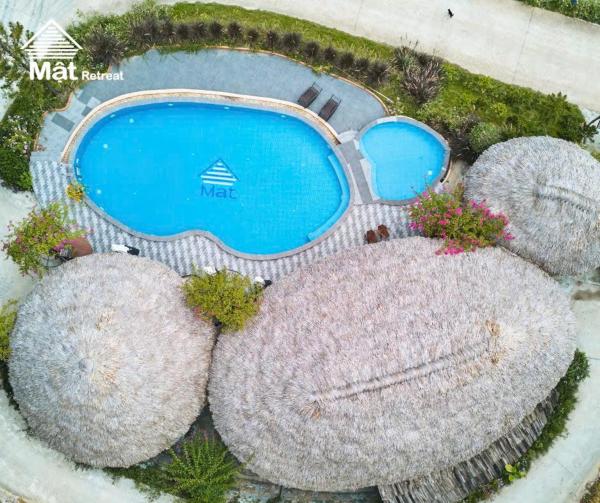 A la foto es mostra l'objecte Mật Retreat situat a la ciutat de Ba Vì.