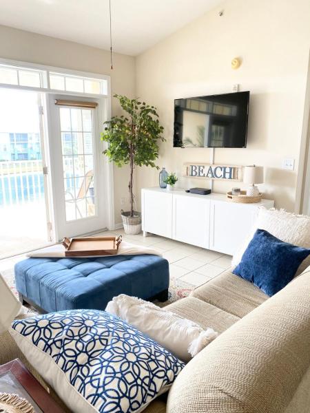 The photo shows the Stunning Sunrises & Sunsets! Seaside at Anastasia! located in the city of Saint Augustine Beach.