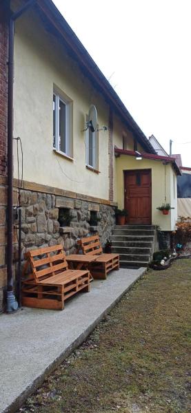 Na foto é possível ver o objeto Modrzewie localizado na cidade de Międzylesie.