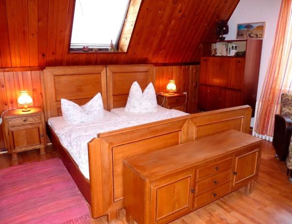 写真にはDabel市にあるFerienhaus am Holzendorfer Seeが写っています。