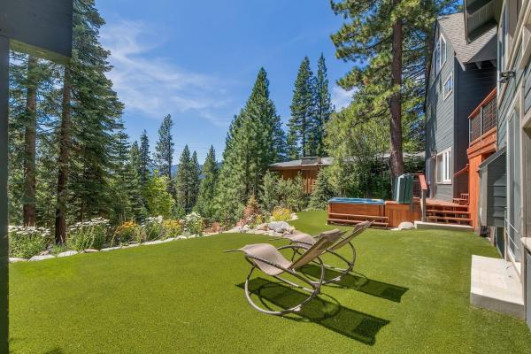 Hyphen 3-bedrooms Rental, Private Beach, Filtered View - Lake Tahoe