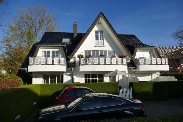Nella foto è visibile l'oggetto Ferienwohnung 2 Störtebekerstr13 situato nella città di Zingst.