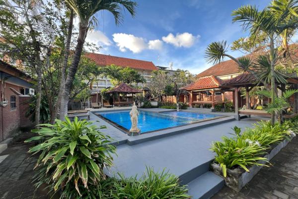 På bildet vises objektet Ayu Lili Garden Hotel Kuta som ligger i byen Kuta.