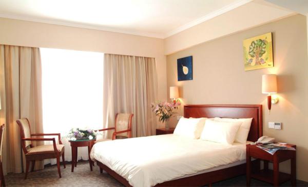 Nella foto è visibile l'oggetto GreenTree Inn TianJin Ji County South YuYang Road GuLou Square Express Hotel situato nella città di Pinggu.