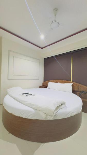 Hotel Palladium - Surat