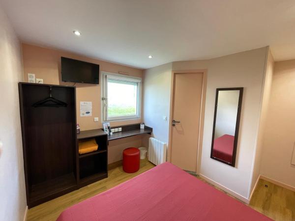 Nella foto è visibile l'oggetto Brit Hotel St-Quentin/Nord situato nella città di Holnon.