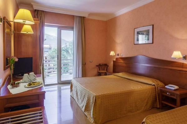 A la foto es mostra l'objecte Hotel Conchiglia d'Oro situat a la ciutat de Mondello.