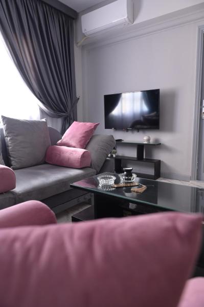 Belle Helen - Bright Independent Apartment, Cairo