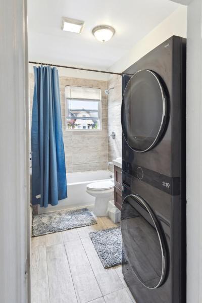 Billede 8: Chic & Modern - 35 Mins to NYC - Extended Stays