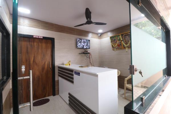 A la foto es mostra l'objecte HOTEL VALLABHA RESiDENCY situat a la ciutat de Mandapeta.