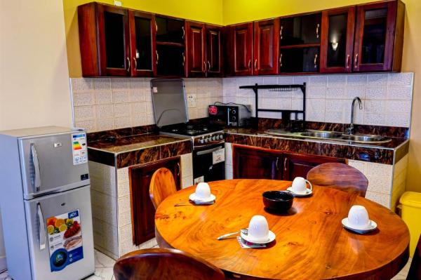 Peace of Mind Suites, Entebbe