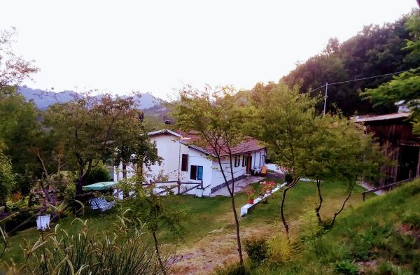 På billedet ses objektet B&B la Casa del daino beliggende i byen Millesimo.