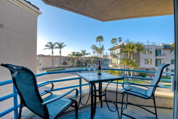 En la foto se muestra el objeto 400 N Pacific - Unit 203 ubicado en la ciudad de Oceanside.