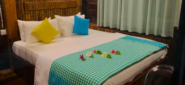 Na fotografii je vidět objekt Mekong Bird Resort & Hotel nacházející se ve městě Stœ̆ng Trêng.