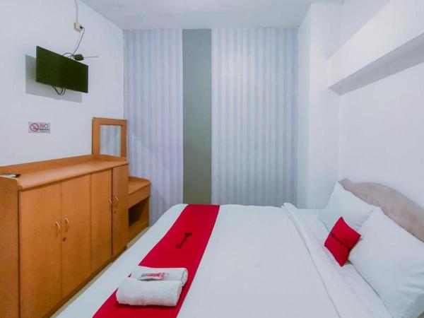 Na zdjęciu widoczny jest obiekt Nadia Homestay Syariah położony w mieście Surabaja.