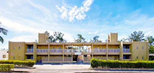 A la foto es mostra l'objecte Scallop Beach Condominium situat a la ciutat de Onna.