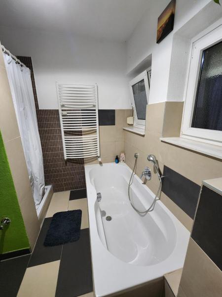 Fotografie 5: Room with Balcony in Neuburg