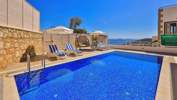 A la foto es mostra l'objecte Kalkan 5 Bedroom Villa - 6773 situat a la ciutat de Kalkan.