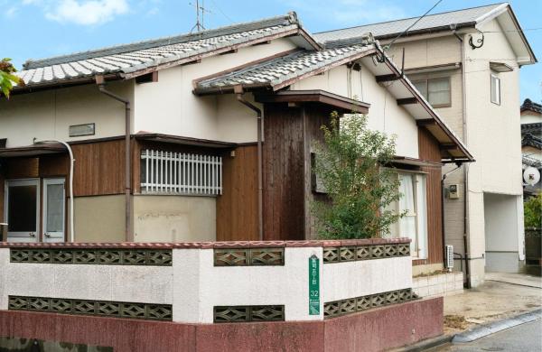 A la foto es mostra l'objecte Guesthouse Matsuo A situat a la ciutat de Fukuma.