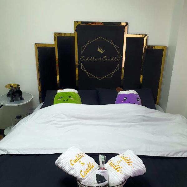 Foto 5: Cuddle & Cradle Staycation at The Celandine