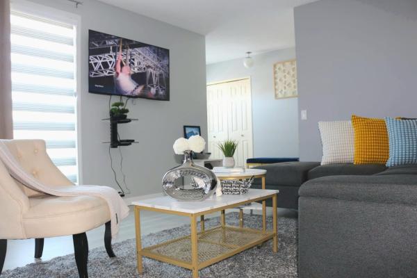A la foto es mostra l'objecte The WEM House situat a la ciutat de Edmonton.