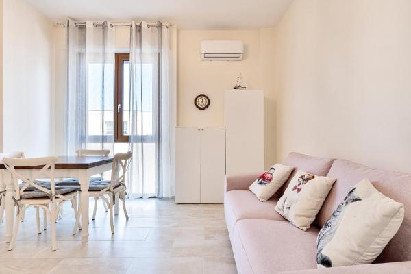 Golden Luxe - Sunny Apartment Near The Sea - Camaiore