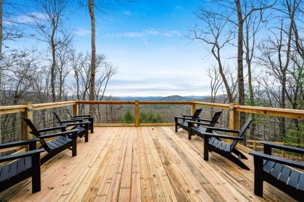 Yogis Retreat - Blue Ridge, GA