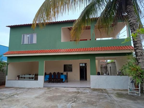 写真にはフンダン市にあるCasa Duplex Gramuté - Praia Grande - ESが写っています。