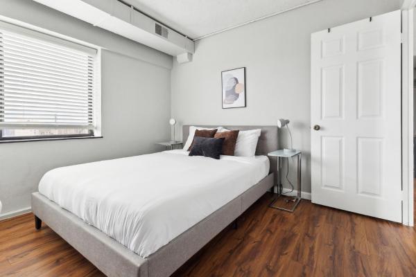 A la foto es mostra l'objecte The Stetson 1005 I 1 Bed 1 Bath situat a la ciutat de Beverly Hills.