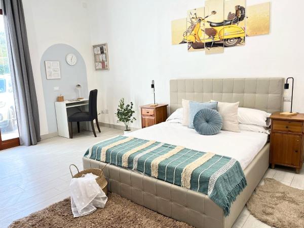 Ai Pelaghi Vespa Dream - Livorno