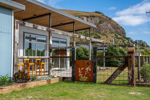 På billedet ses objektet Aramoana Beach Escape beliggende i byen Karitane.