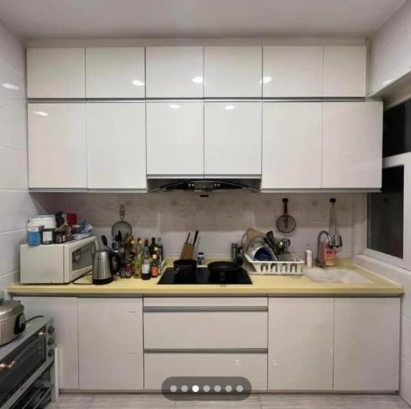 Stylish Central HK Flat with Balcony, Hongkong