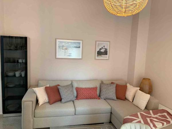 Na fotografii je vidět objekt Durres City Apartment 20 nacházející se ve městě Durrës.