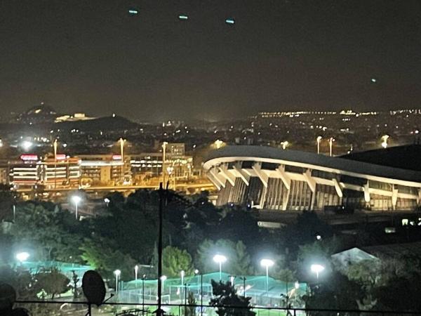 På billedet ses objektet Acropolis View Condo, perfect location! beliggende i byen Piræus.