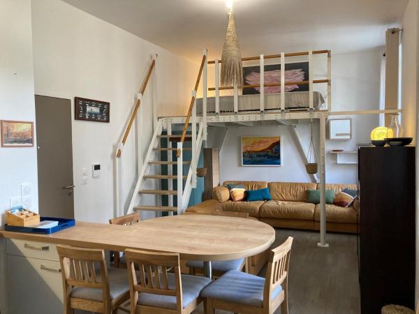Studio Neuf Avec Mezzanine Au Cœur De Le Palais - Fr-1-418-267 - Le Palais