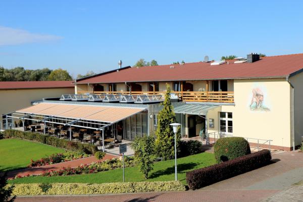 Στη φωτογραφία φαίνεται το αντικείμενο Land-gut-Hotel Seeblick που βρίσκεται στην πόλη Arneburg.