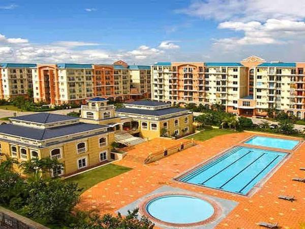 A la foto es mostra l'objecte Flat NAIA Manila Chateau Elysee pool view situat a la ciutat de Manila.