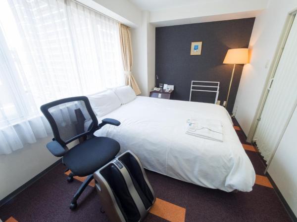 På billedet ses objektet Hotel Shin Osaka / Vacation STAY 81536 beliggende i byen Osaka.