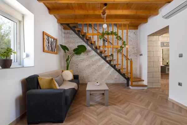 Kostas Nest - Faliraki